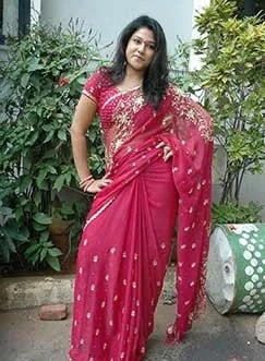 Seema Devi Indirapuram Housewife Call Girl